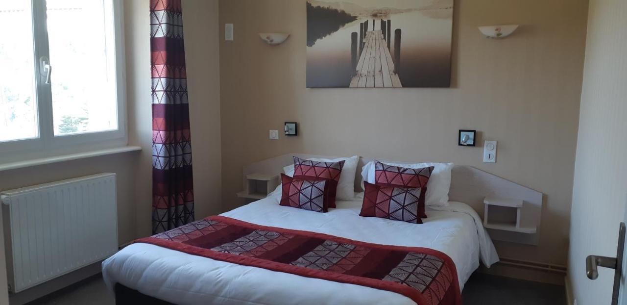Logis Hotel Beau Site Loubaresse  Экстерьер фото