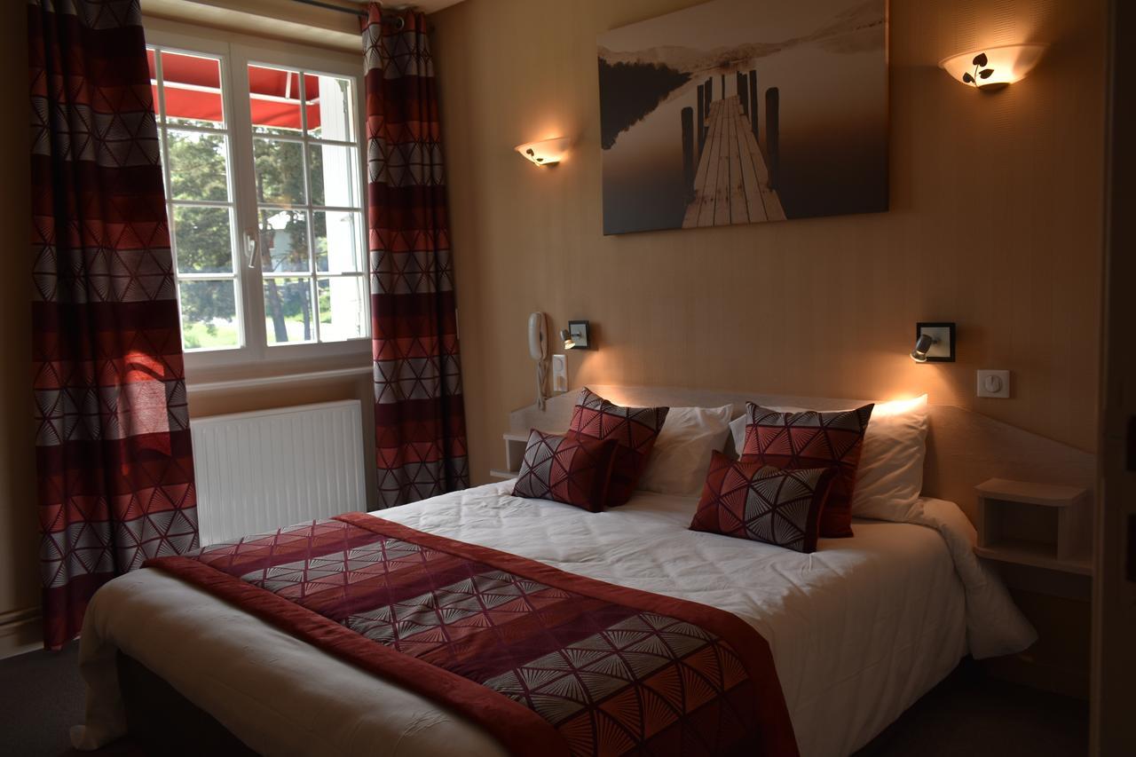 Logis Hotel Beau Site Loubaresse  Экстерьер фото
